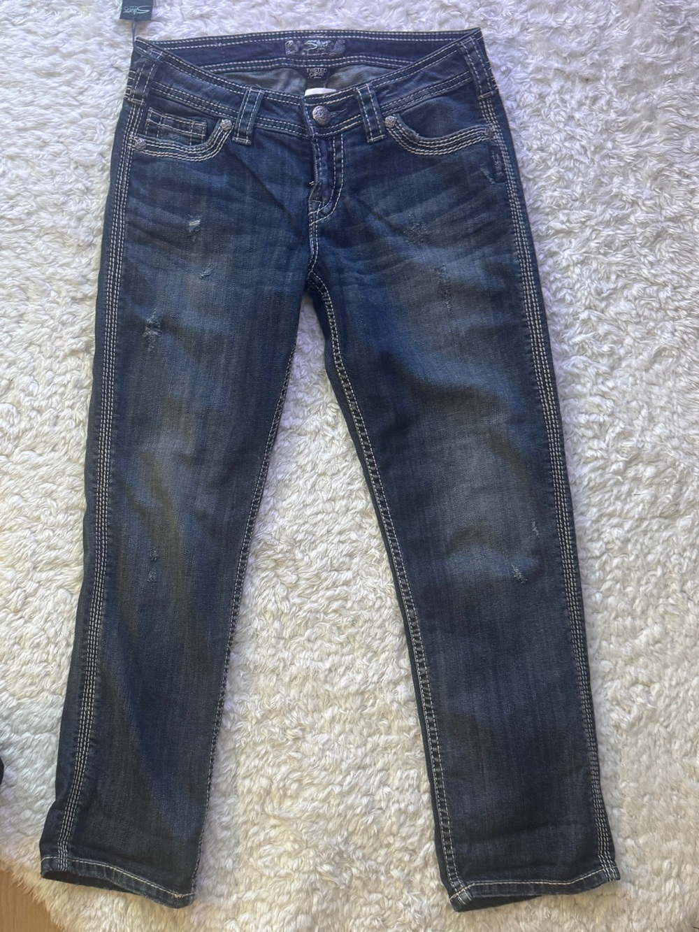 Silver Jeans Dark Blue twisted capri jeans